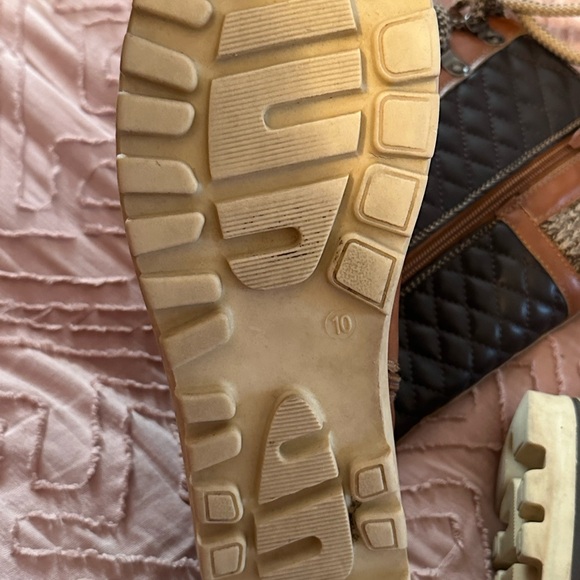 Quilted Lace-Up Tall Boots in Brown and Black - Picture 6 of 7